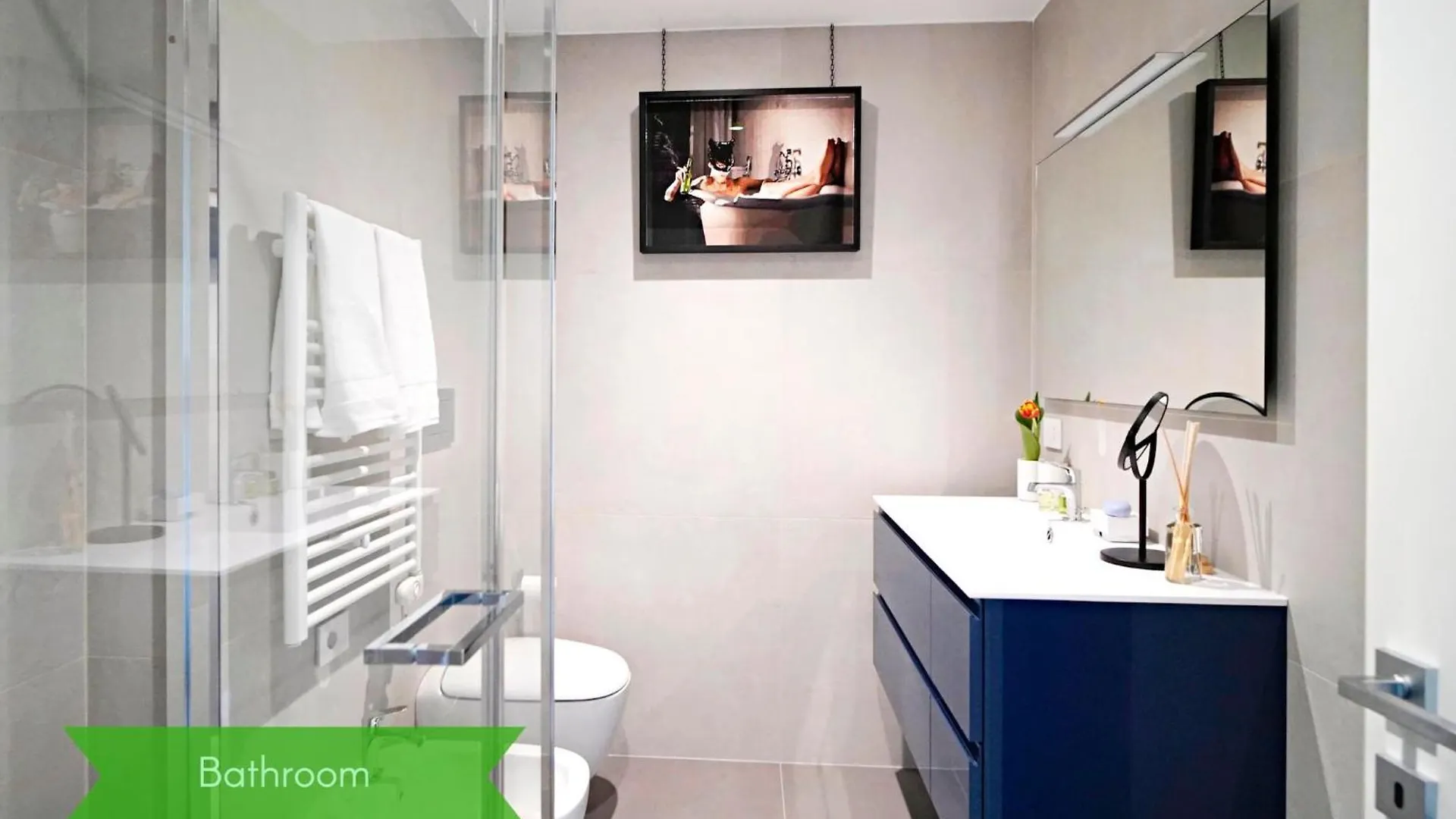 San Babila Central Tower With Panoramic Terrace Overlooking Duomo By Rentopolis Milan Apartment