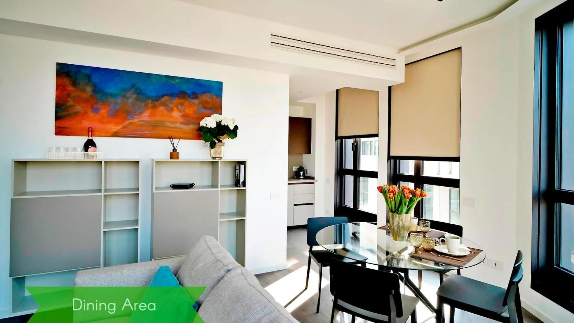 San Babila Central Tower With Panoramic Terrace Overlooking Duomo By Rentopolis Milan Apartment