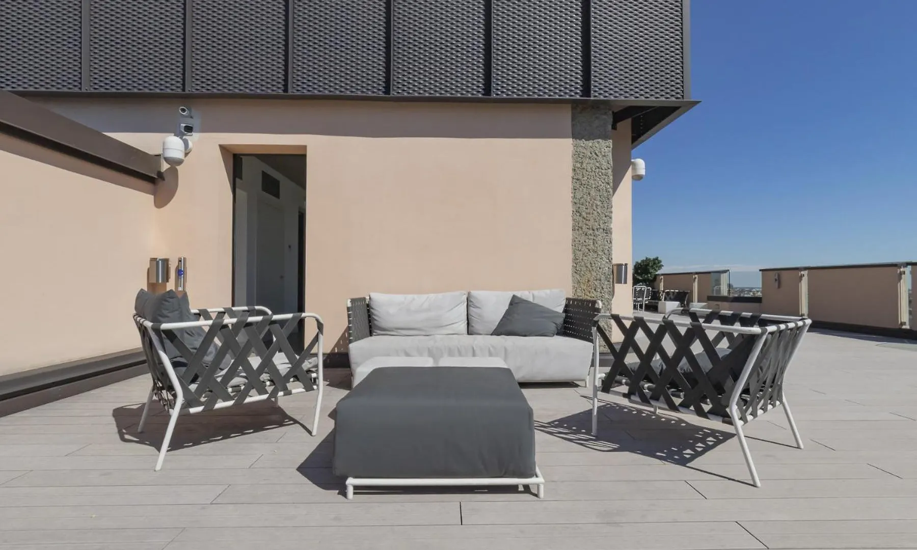 San Babila Central Tower With Panoramic Terrace Overlooking Duomo By Rentopolis Milan 0*,  Italy
